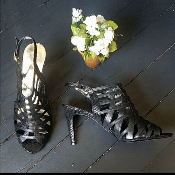 🌼 NWOT Marc Fisher Heels - Picture 1 of 8
